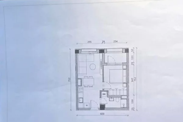 Shtepi ne shitje Apartament ne Tirane, 1+1, Mobilimi Bosh, pa mobiluar, Pagesa 71,900  Euro.