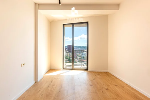 ✨️Me Qira: Elite Office 202m2 ⭐️ 2 Parkime 3 WC🚾 / VERANDE - Kati 12📍 GOLDEN TOWER (MINE PEZA REZI