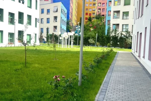 Shtepi me qera Apartament ne Tirane, 2+1, Mobilimi E mobiluar, Pagesa 50,000  Leke.