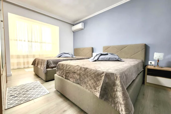 Shtepi me qera Apartament ne Tirane, 2+1, Mobilimi E mobiluar, Pagesa 950  Euro.