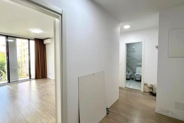 ZYRE ME QERA: 2 Amb. Pune📍Lake View Res. (Rr. E Kosovareve) ||+1 P.Parkimi🅿️ - 1100Euro/Muaj - S.75m2