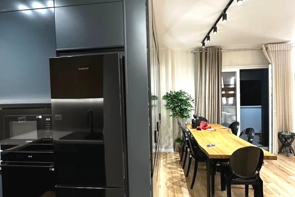 Shtepi me qera Apartament ne Tirane, 2+1, Mobilimi E mobiluar, Pagesa 110,000  Leke.