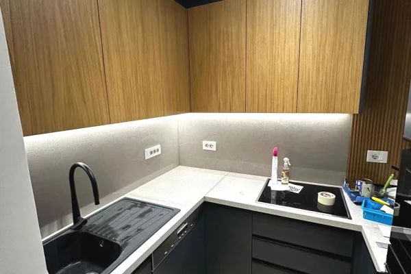 Shtepi me qera Apartament ne Tirane, 2+1, Mobilimi E mobiluar, Pagesa 110,000  Leke.