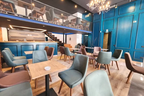 SHITET: DYQAN/LOKAL Ultra Investuar 62 m2 ( Xhamllik -📍 Kompleksi Kolombo ( Ndare ne 2 kate) || 159
