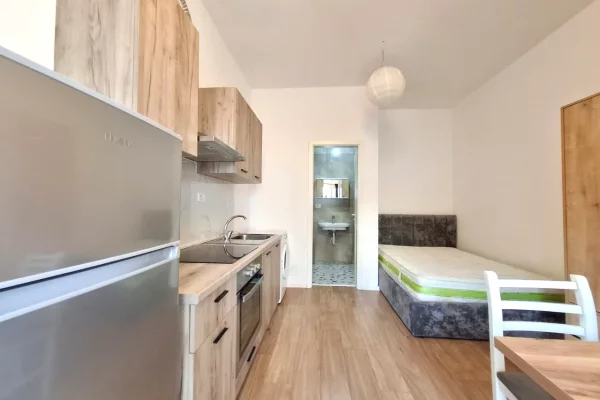 Casa in affitto Garsoniere a Tirana - 30,000 Leke