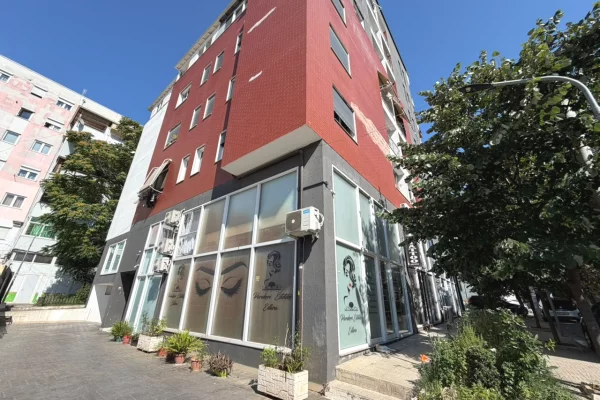 Shtepi me qera Apartament ne Tirane, 1+1, Mobilimi E mobiluar, Pagesa 55,000  Leke.