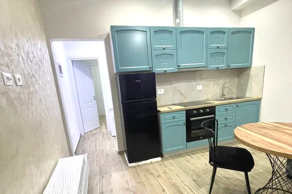 Shtepi me qera Apartament ne Tirane, 1+1, Mobilimi E mobiluar, Pagesa 37,000  Leke.