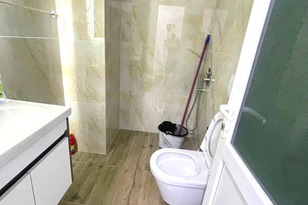 Shtepi me qera Apartament ne Tirane, 1+1, Mobilimi E mobiluar, Pagesa 37,000  Leke.