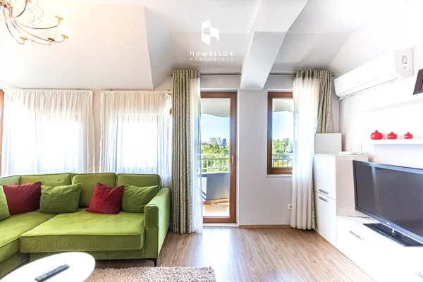 🌇 Me Qira: Apartament Fantastik ✨️ 2+1+2Wc & 2 Parkime 700€/Muaj (Liqeni Artificial - Shkolla Willson) Pamje Panoramike nga Liqeni 🏞️