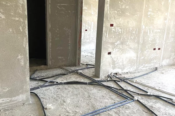 Shtepi ne shitje Apartament ne Tirane, 1+1, Mobilimi Bosh, pa mobiluar, Pagesa 88,000  Euro.