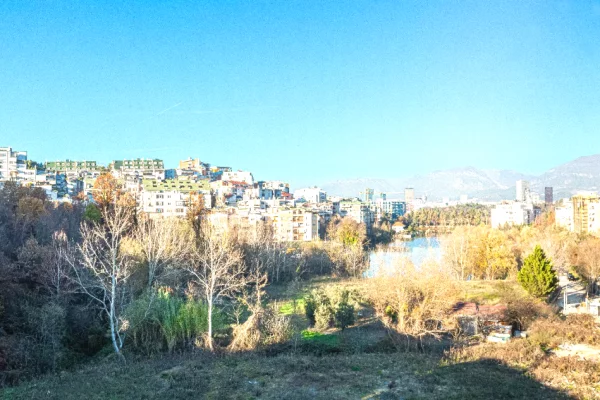 Penthouse (panoramic top floor) for rent in Tirana 1+1, Furnished