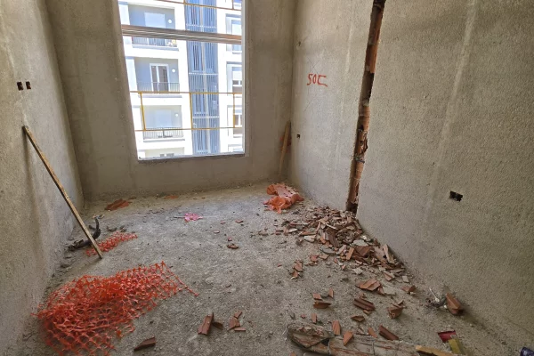 Shtepi ne shitje Apartament ne Tirane, 2+1, Mobilimi Bosh, pa mobiluar, Pagesa 105,000  Euro.