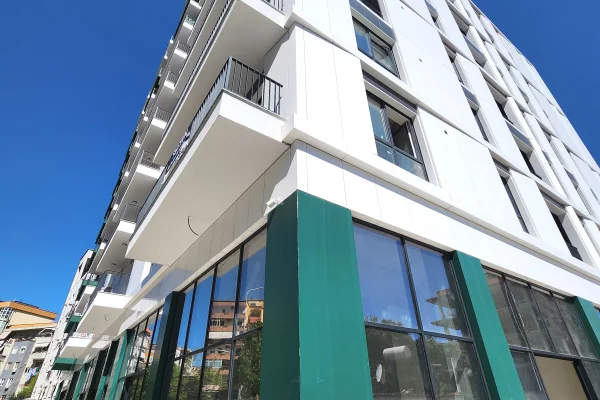 Luxury Office : 89.1 m2 Kati 1 Teknik (📍KOMUNA PARISIT - White Could Residence ) 3 Ambiente Pune, CHILLER AC, Cmimi 120,000L Neto/Muaj 🌐✅️