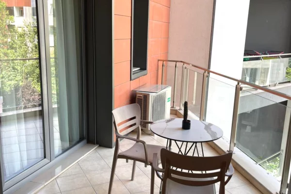 Shtepi me qera Apartament ne Tirane, 1+1, Mobilimi E mobiluar, Pagesa 950  Euro.