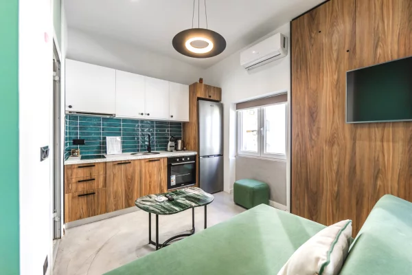 Shtepi me qera Apartament ne Tirane, Garsoniere, Mobilimi E mobiluar, Pagesa 600  Euro.