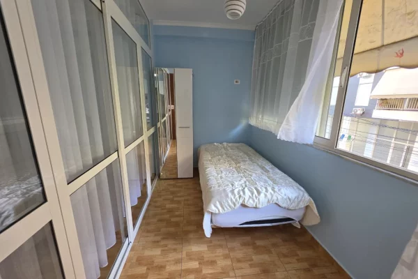 Shtepi me qera Apartament ne Tirane, 2+1, Mobilimi E mobiluar, Pagesa 60,000  Leke.