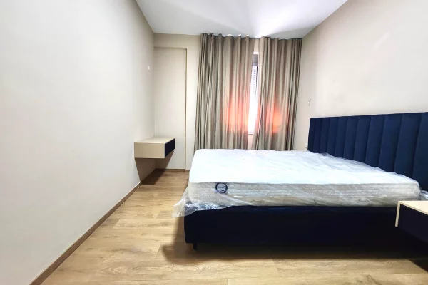 Shtepi me qera Apartament ne Tirane, 2+1, Mobilimi E mobiluar, Pagesa 70,000  Leke.