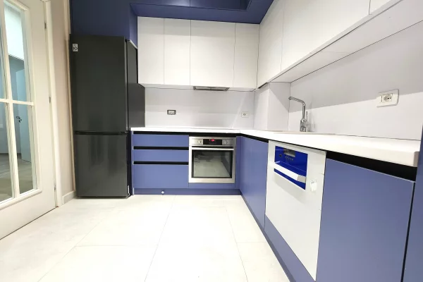 Shtepi me qera Apartament ne Tirane, 2+1, Mobilimi E mobiluar, Pagesa 70,000  Leke.
