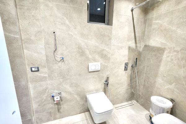 Shtepi me qera Apartament ne Tirane, 2+1, Mobilimi E mobiluar, Pagesa 70,000  Leke.