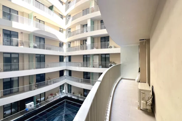 ZYRE ME Qera: 3 Ambiente Pune 📍Golden Tower (Mine Peza - Buze Rruges Kryesore) - Pallat V.2026 - K.3 - 116m2 || 1000 Euro/Muaj