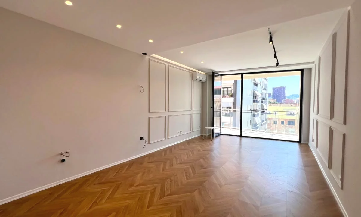 ZYRE ME Qera: 3 Ambiente Pune 📍Golden Tower (Mine Peza - Buze Rruges Kryesore) - Pallat V.2026 - K.3 - 116m2 || 1000 Euro/Muaj