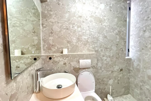 Shtepi me qera Apartament ne Tirane, 1+1, Mobilimi E mobiluar, Pagesa 45,000  Leke.