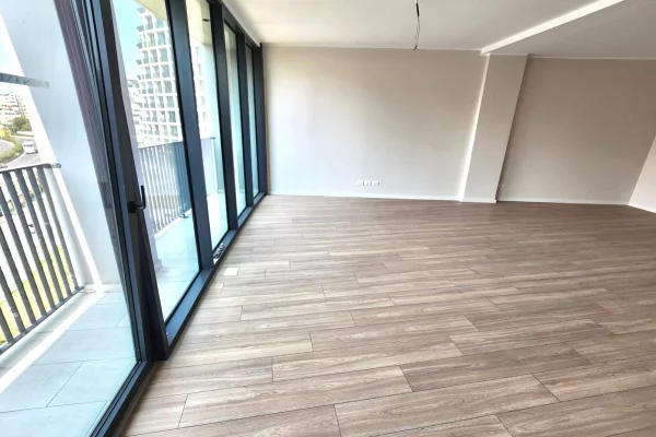 Me Qera: 💻Super zyre 📍Lake View, te Liqeni Tiranes (128m2) - 3 amb. pune, 2wc, verande & GARAZH🚗 || me super Pamje nga Liqeni | 1,500 Euro/Muaj