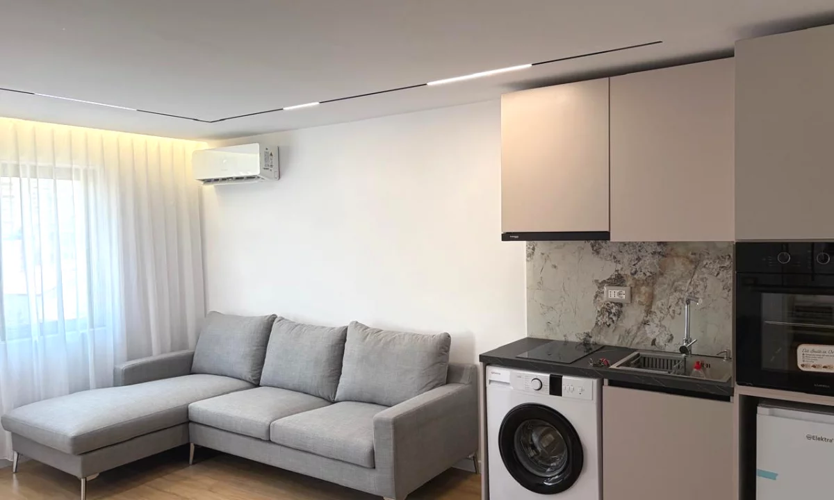 Shtepi ne shitje Apartament ne Tirane, 1+1, Mobilimi E mobiluar, Pagesa 120,000  Euro.