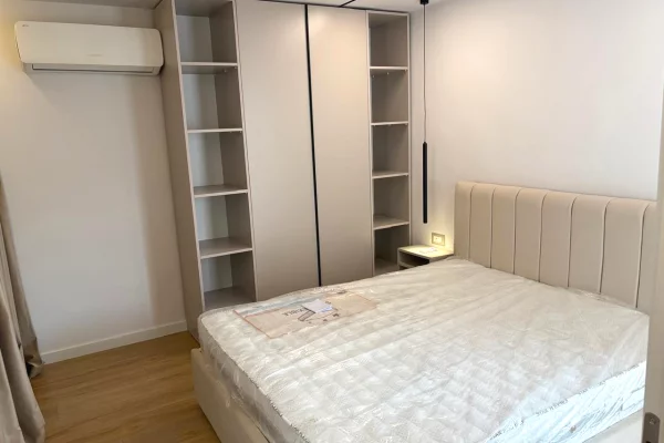 Shtepi ne shitje Apartament ne Tirane, 1+1, Mobilimi E mobiluar, Pagesa 110,000  Euro.