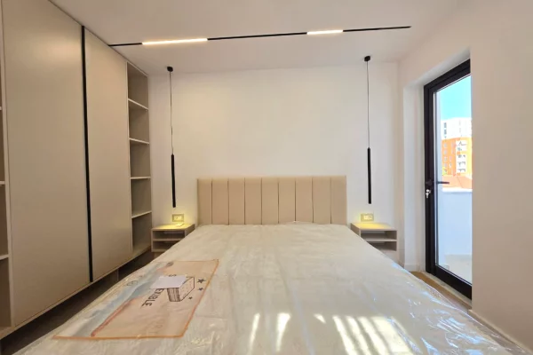 Shtepi ne shitje Apartament ne Tirane, 1+1, Mobilimi E mobiluar, Pagesa 110,000  Euro.