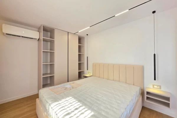 Shtepi ne shitje Apartament ne Tirane, 1+1, Mobilimi E mobiluar, Pagesa 110,000  Euro.