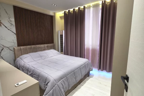 Shtepi ne shitje Apartament ne Tirane, 1+1, Mobilimi E mobiluar, Pagesa 116,000  Euro.