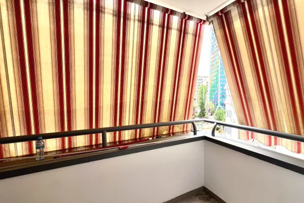 ZYRE ME QERA: 2 Ambiente Pune 📍Stadiumi Air Albania - Buze Rruge Kryesore || 1050Euro/Muaj - Pallat i Ri - K.3 - SP.77m2 - Lokacion Premium