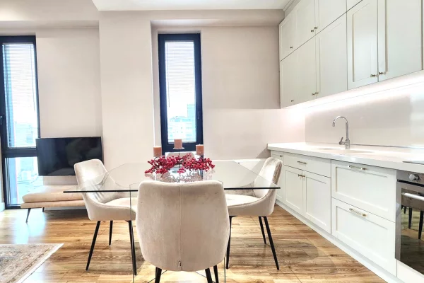 Shtepi me qera Apartament ne Tirane, 2+1, Mobilimi E mobiluar, Pagesa 150,000  Leke.
