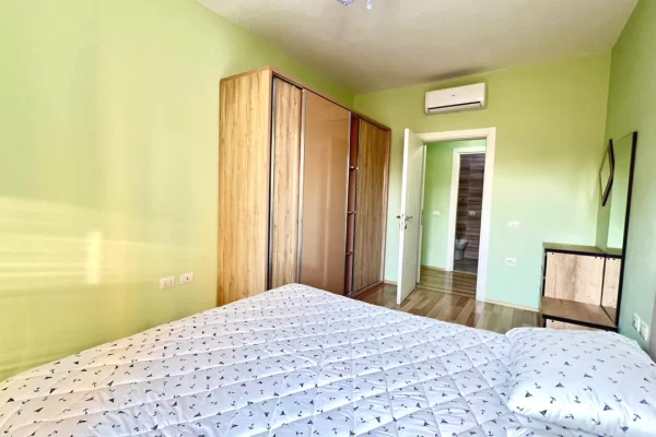 Shtepi me qera Apartament ne Tirane, 1+1, Mobilimi E mobiluar, Pagesa 65,000  Leke.