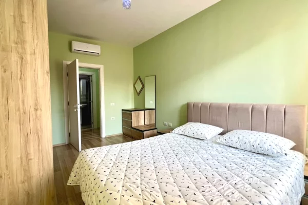 Shtepi me qera Apartament ne Tirane, 1+1, Mobilimi E mobiluar, Pagesa 65,000  Leke.