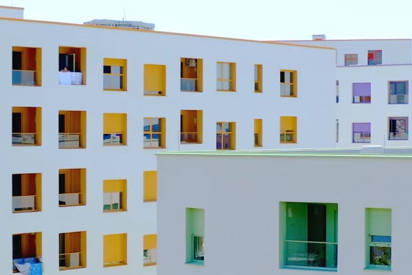 Shtepi ne shitje Apartament ne Tirane, 2+1, Mobilimi E mobiluar, Pagesa 168,000  Euro.