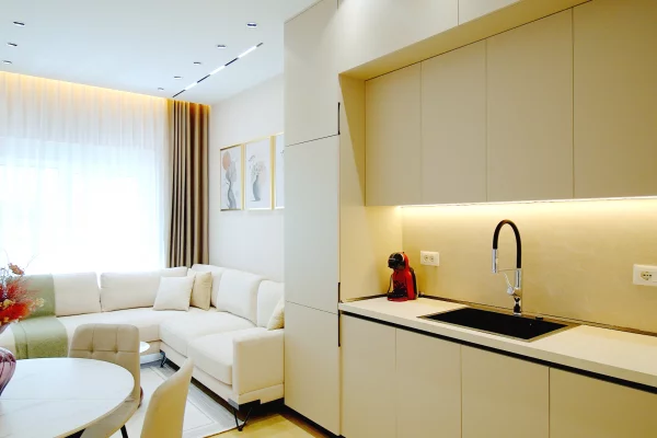 Shtepi ne shitje Apartament ne Tirane, 2+1, Mobilimi E mobiluar, Pagesa 168,000  Euro.