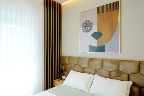 Shtepi ne shitje Apartament ne Tirane, 2+1, Mobilimi E mobiluar, Pagesa 168,000  Euro.
