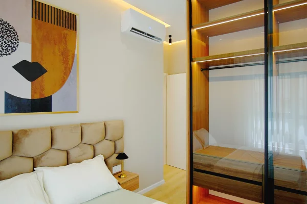 Shtepi ne shitje Apartament ne Tirane, 2+1, Mobilimi E mobiluar, Pagesa 168,000  Euro.