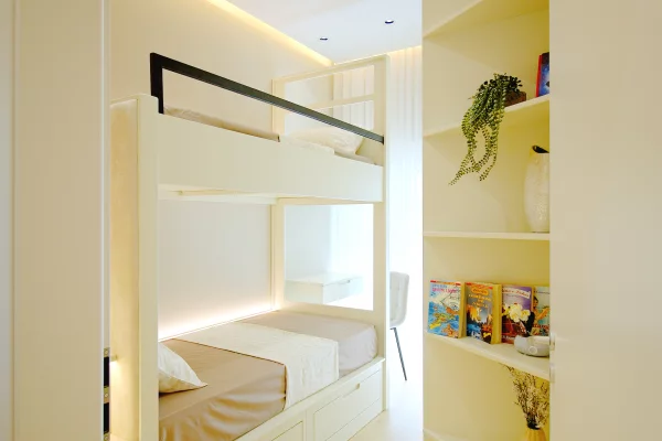 Shtepi ne shitje Apartament ne Tirane, 2+1, Mobilimi E mobiluar, Pagesa 168,000  Euro.