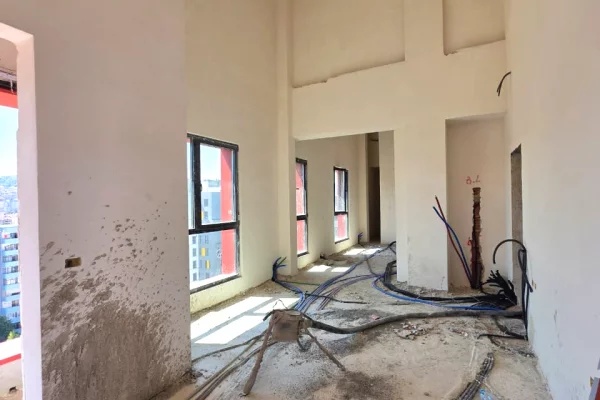 Shtepi ne shitje Apartament ne Tirane, 2+1, Mobilimi Bosh, pa mobiluar, Pagesa 255,000  Euro.