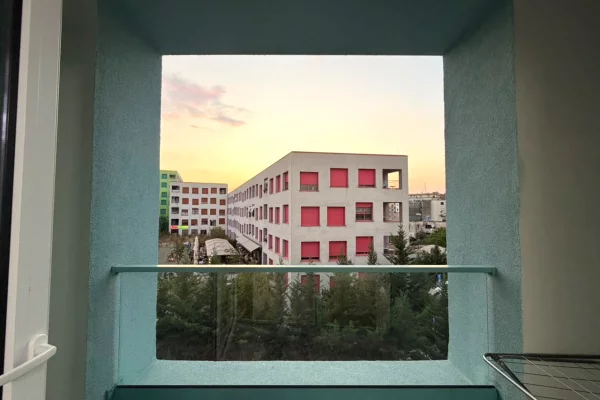 Shtepi me qera Apartament ne Tirane, 1+1, Mobilimi E mobiluar, Pagesa 50,000  Leke.