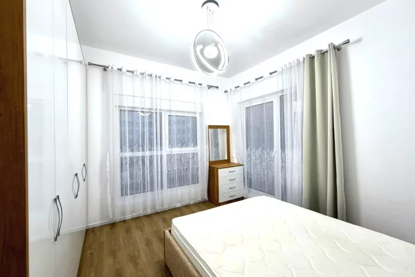 Shtepi me qera Apartament ne Tirane, 1+1, Mobilimi E mobiluar, Pagesa 50,000  Leke.