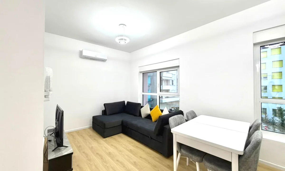 Shtepi me qera Apartament ne Tirane, 1+1, Mobilimi E mobiluar, Pagesa 50,000  Leke.