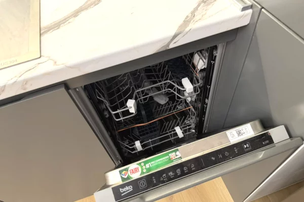 Shtepi me qera Apartament ne Tirane, 1+1, Mobilimi E mobiluar, Pagesa 50,000  Leke.