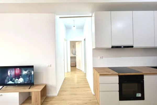 Shtepi me qera Apartament ne Tirane, 2+1, Mobilimi E mobiluar, Pagesa 50,000  Leke.