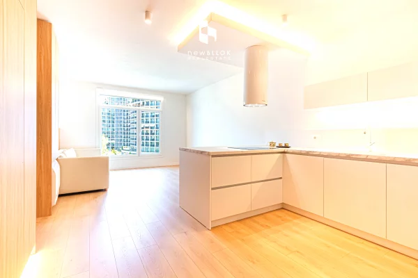 Shtepi me qera Apartament ne Tirane, 1+1, Mobilimi E mobiluar, Pagesa 850  Euro.