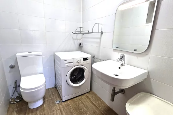 Shtepi ne shitje Apartament ne Tirane, 2+1, Mobilimi Bosh, pa mobiluar, Pagesa 176,000  Euro.