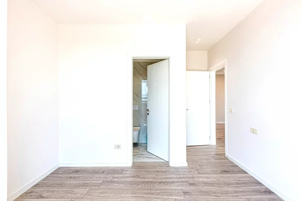 ✨️Me Qera: Elite Office 101 m2 + 1Parkim 2WC🚾 / VERANDE - Kati 12 📍 GOLDEN TOWER (MINE PEZA REZIDENCE) 🌇 890Euro/Muaj 💥